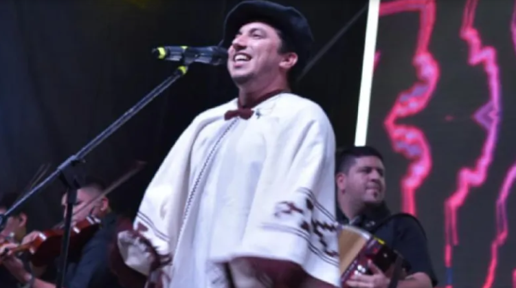 El Mes de Corrientes se despidió con un megafestival de música y danza