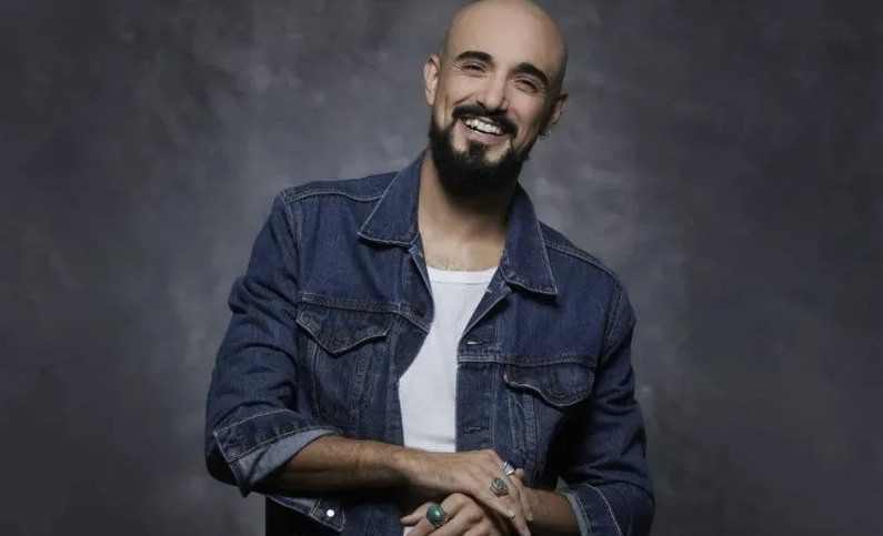 Abel Pintos honra el alma de América Latina con “Gracias a la vida”
