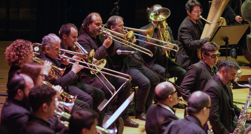 La Banda Sinfónica Nacional de Ciegos interpreta tangos clásicos